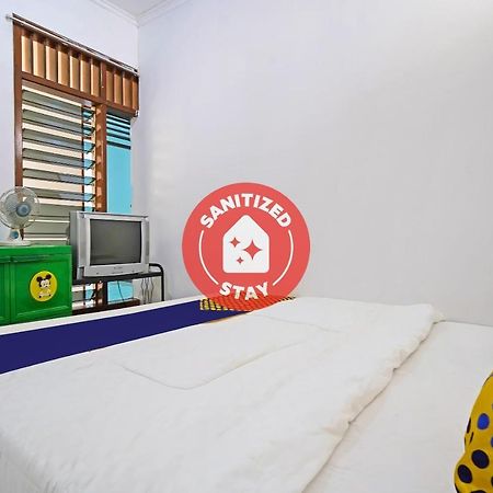Spot On 91723 Sony Homestay Syariah スカブミ エクステリア 写真