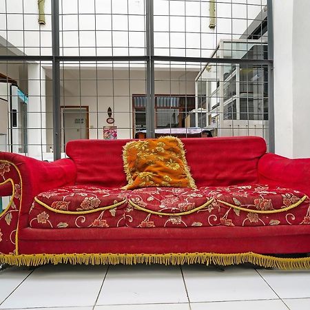 Spot On 91723 Sony Homestay Syariah スカブミ エクステリア 写真